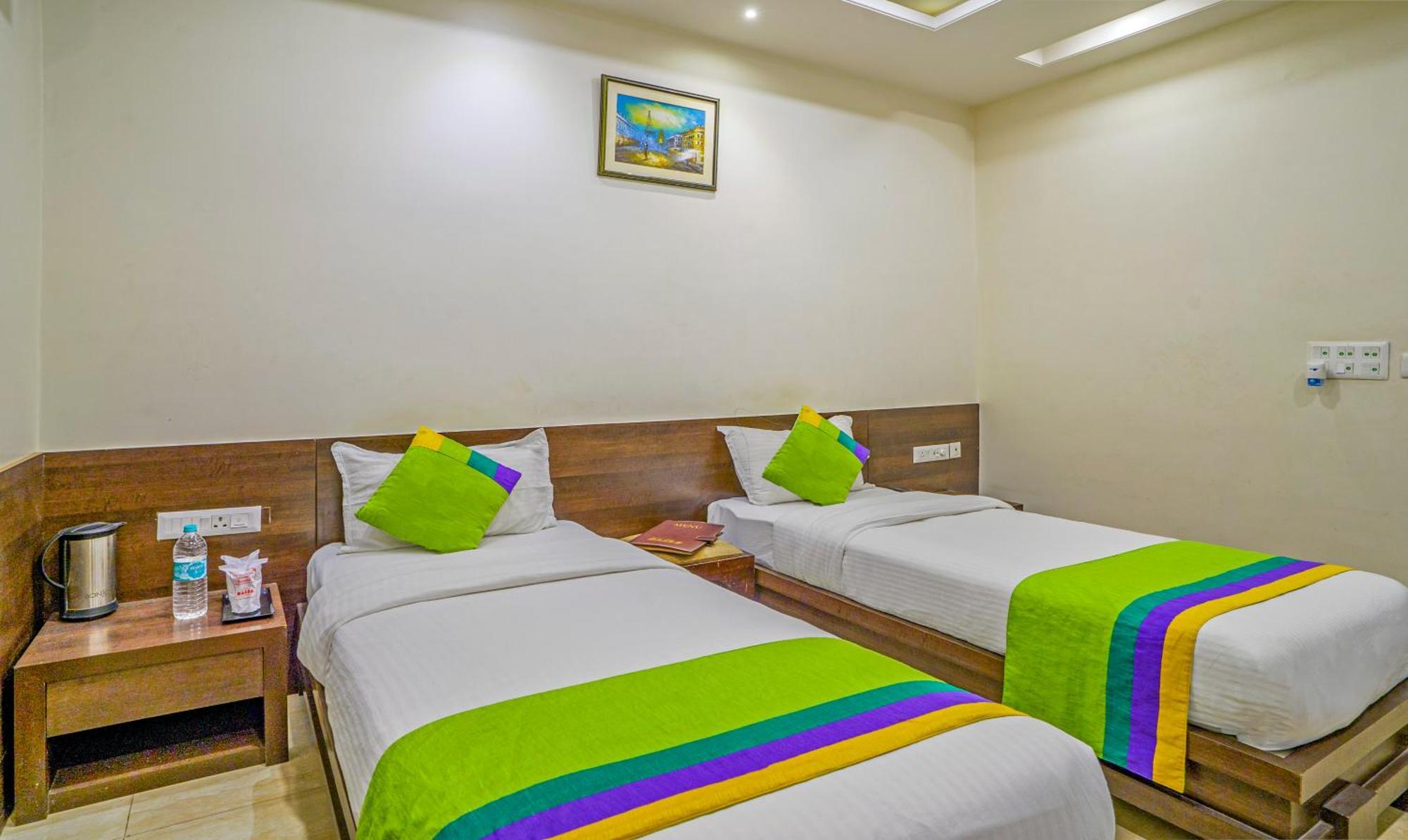 Treebo Bliss Hotel Jaipur Luaran gambar