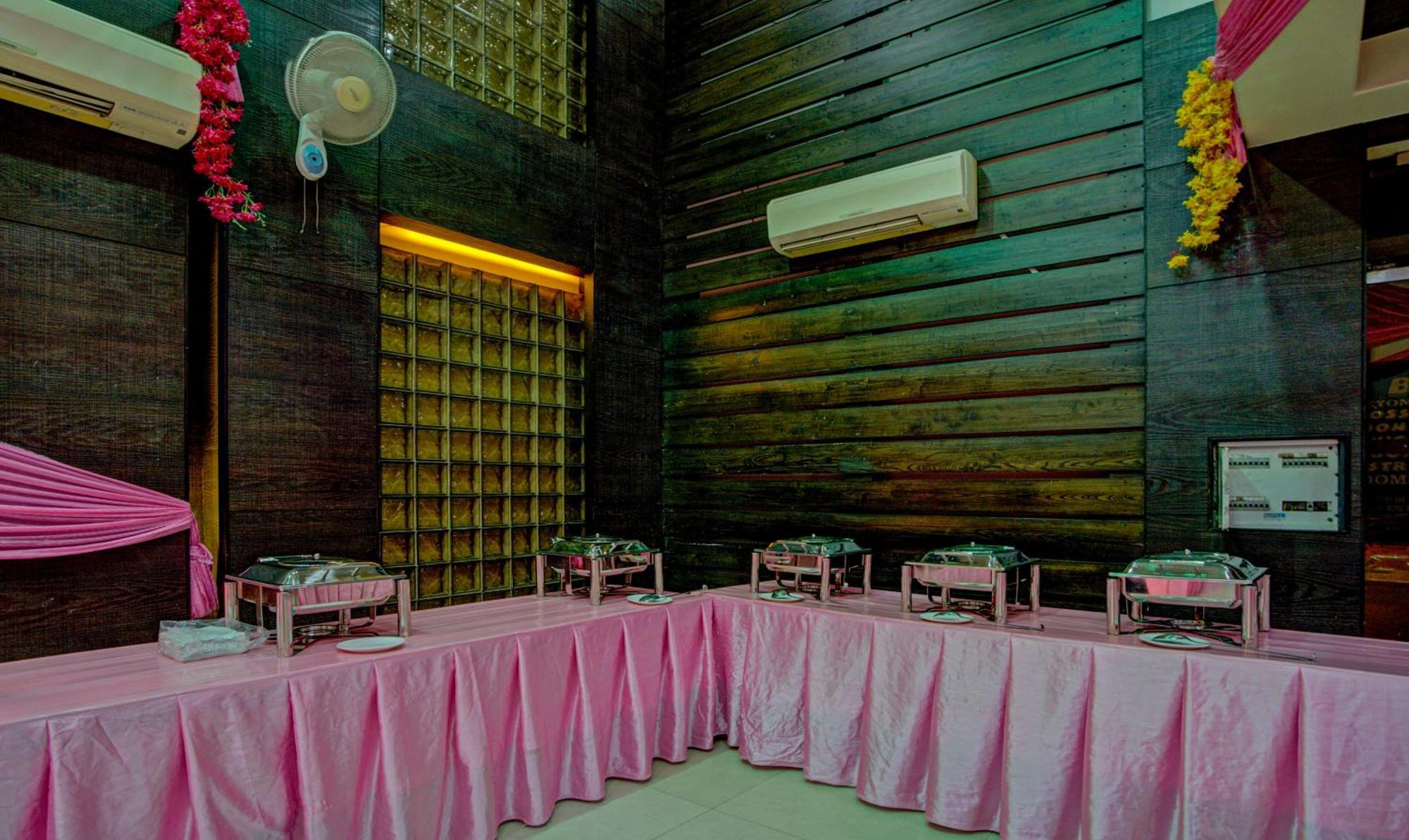 Treebo Bliss Hotel Jaipur Luaran gambar