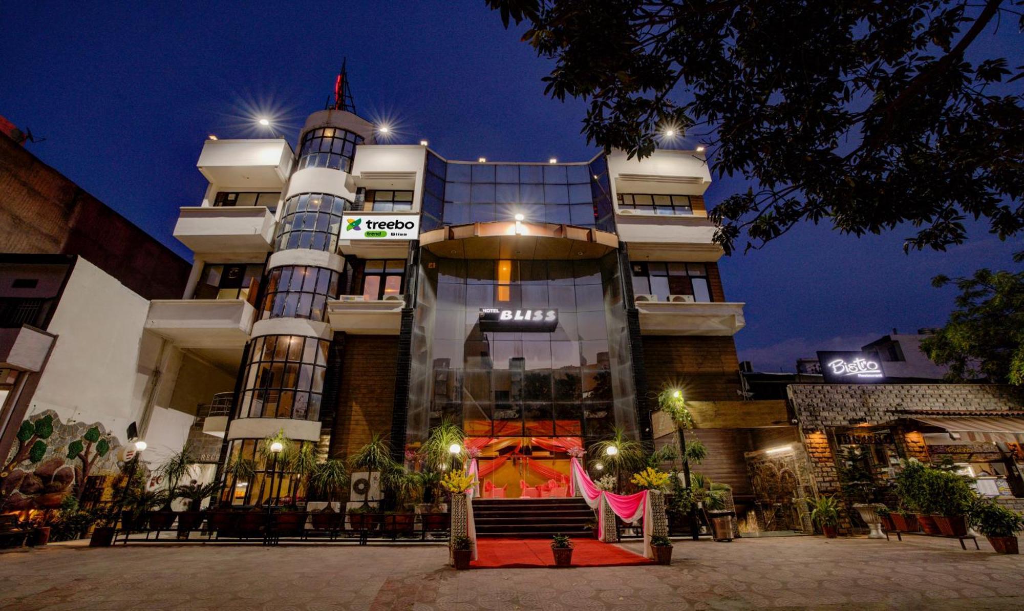 Treebo Bliss Hotel Jaipur Luaran gambar